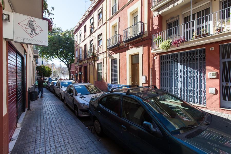Peral Home Cozy Apartment Seville Luaran gambar